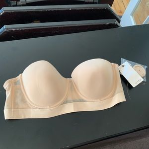 Lively strapless bra